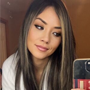 Meet your Posher, Rebecca